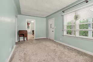 13510 Martinsville Rd, Belleville, MI 48111 - Photo 4