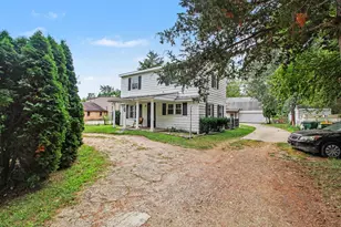 13510 Martinsville Rd, Belleville, MI 48111 - Photo 2