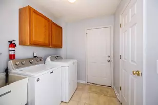 7798 Greene Farm Dr, Ypsilanti, MI 48197 - Photo 26