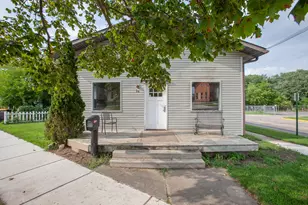 29 Monroe St, Hillsdale, MI 49242 - Photo 24