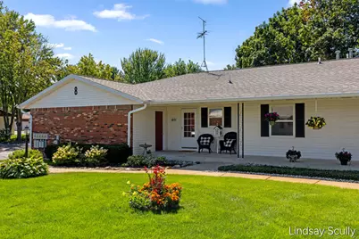 1871 E Elizabeth Lane, Jenison, MI 49428 - Photo 2
