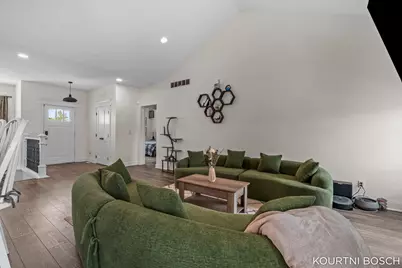 7051 Windrift Avenue SW, Byron Center, MI 49315 - Photo 10
