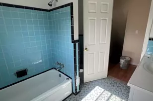 3750 W Buena Vista St, Detroit, MI 48238 - Photo 16