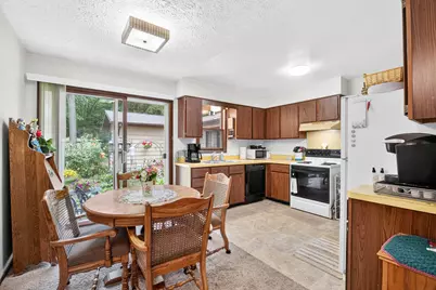 239 Pine Ridge Road, Battle Creek, MI 49017 - Photo 14