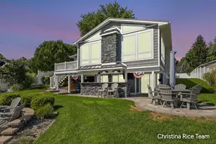 1644 N Lakeview Dr, Mears, MI 49436 - Photo 2
