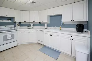 9658 D Dr N, Battle Creek, MI 49014 - Photo 30