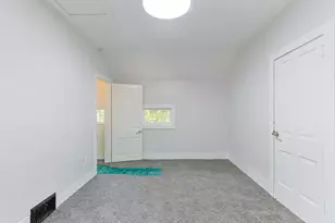 403 S 9th St, Niles, MI 49120 - Photo 24