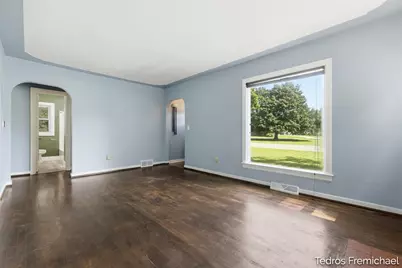 3372 Evert Street NW, Grand Rapids, MI 49534 - Photo 6