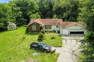 9284 Pine Island Dr NE, Sparta, MI 49345 - Photo 2