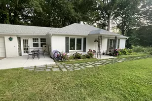 2982 W Bundy Rd, Coloma, MI 49038 - Photo 6