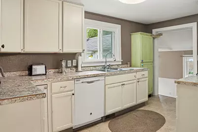 300 Lincoln Street, Otsego, MI 49078 - Photo 6