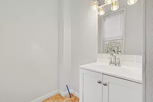 154 Carrier St NE, Grand Rapids, MI 49505 - Photo 14