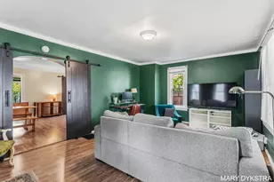 823 Prospect Ave NE, Grand Rapids, MI 49503 - Photo 2