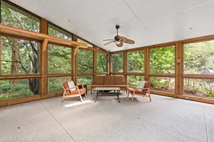 21200 W 13 Mile Rd, Beverly Hills, MI 48025 - Photo 14