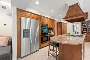 21200 W 13 Mile Rd, Beverly Hills, MI 48025 - Photo 6