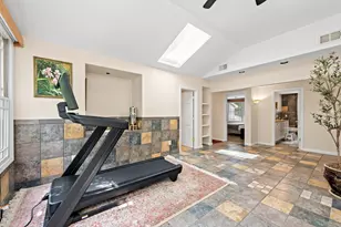 21200 W 13 Mile Rd, Beverly Hills, MI 48025 - Photo 26