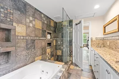 21200 W 13 Mile Road, Beverly Hills, MI 48025 - Photo 30