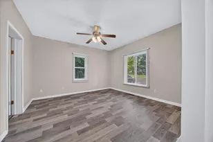 124 E Clinton St, Hastings, MI 49058 - Photo 16