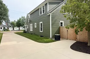 114 Cedar St, Paw Paw, MI 49079 - Photo 38