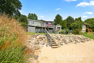 12645 Oakwood Shores St, Wayland, MI 49348 - Photo 2