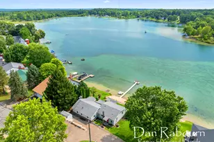 12645 Oakwood Shores St, Wayland, MI 49348 - Photo 32