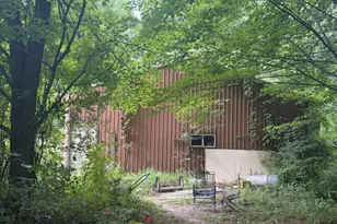 25306 McKenzie St, Dowagiac, MI 49047 - Photo 6