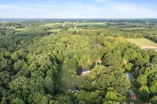 858 Kellogg Rd, Ionia, MI 48846 - Photo 22