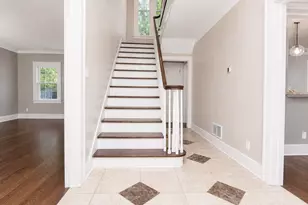 524 3 Mile Rd NE, Grand Rapids, MI 49505 - Photo 4