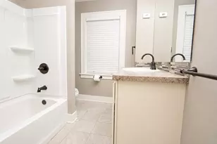 524 3 Mile Rd NE, Grand Rapids, MI 49505 - Photo 18