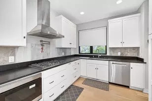 4010 Hollow Wood Dr, Portage, MI 49024 - Photo 28