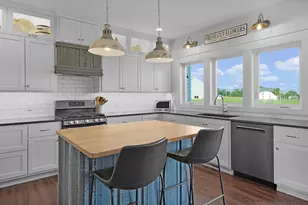 2429 16th Ave SW, Hudsonville, MI 49426 - Photo 4