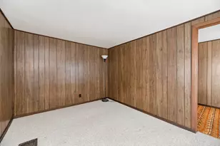406 N Main St, Allegan, MI 49010 - Photo 26