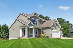 1409 Remington Dr SE, Lowell, MI 49331 - Photo 2