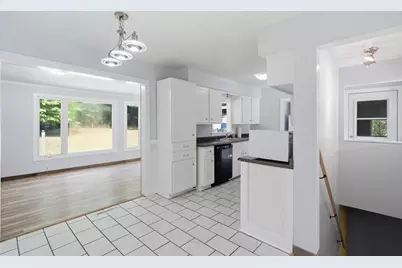55478 Giddings Court, Mattawan, MI 49071 - Photo 10