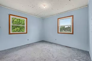 11867 4 Mile Rd, Battle Creek, MI 49015 - Photo 16