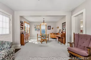 1807 Martindale Ave SW, Wyoming, MI 49509 - Photo 12