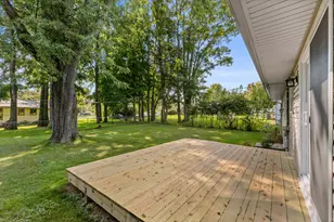 159 Westwood Dr, Hillsdale, MI 49242 - Photo 28