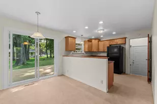 159 Westwood Dr, Hillsdale, MI 49242 - Photo 8