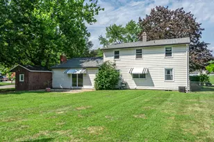 102 Lincolnwood Dr, Battle Creek, MI 49015 - Photo 4