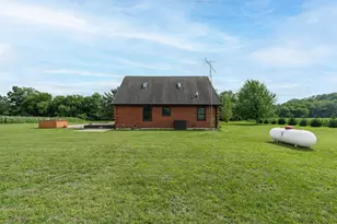 28720 Co Rd 354, Lawton, MI 49065 - Photo 30