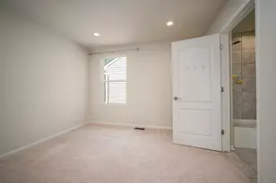 2825 Dillon Dr, Ann Arbor, MI 48105 - Photo 30