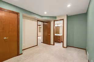 517 Tournament Cir, Muskegon, MI 49444 - Photo 18