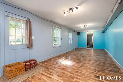 281 N Main Street, Casnovia, MI 49318 - Photo 16