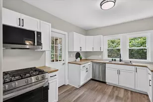 668 Alexander St SE, Grand Rapids, MI 49507 - Photo 18