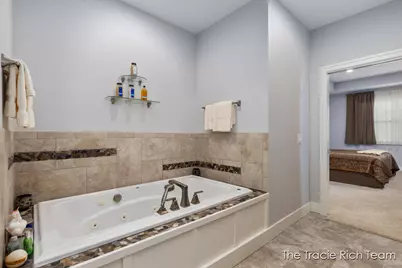 269 N Main Street, Rockford, MI 49341 - Photo 34