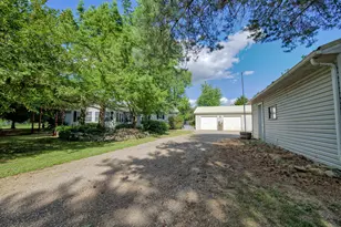 4065 S Lyons Rd, Lyons, MI 48851 - Photo 46