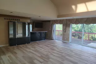 3541 Ridgeview Ct, Bloomfield Hills, MI 48302 - Photo 10