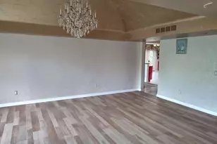 3541 Ridgeview Ct, Bloomfield Hills, MI 48302 - Photo 14