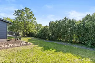 5719 Bentbrook Dr SE, Kentwood, MI 49508 - Photo 36