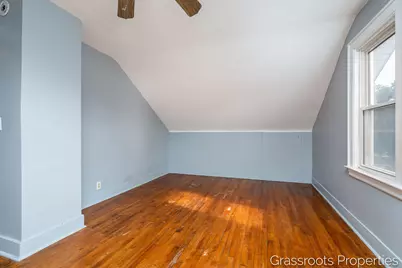 1109 Fulton Street W, Grand Rapids, MI 49504 - Photo 20